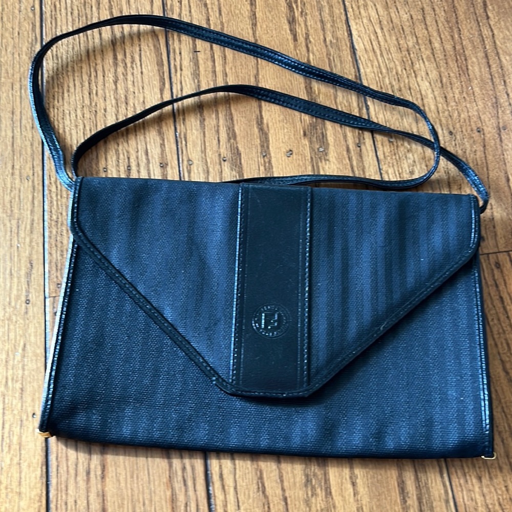 Vintage Fendi crossbody purse
